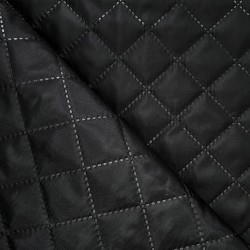 Стеганая подкладочная ткань с синтепоном (100гр/м2), цвет Черный (на отрез)  в Нефтеюганске